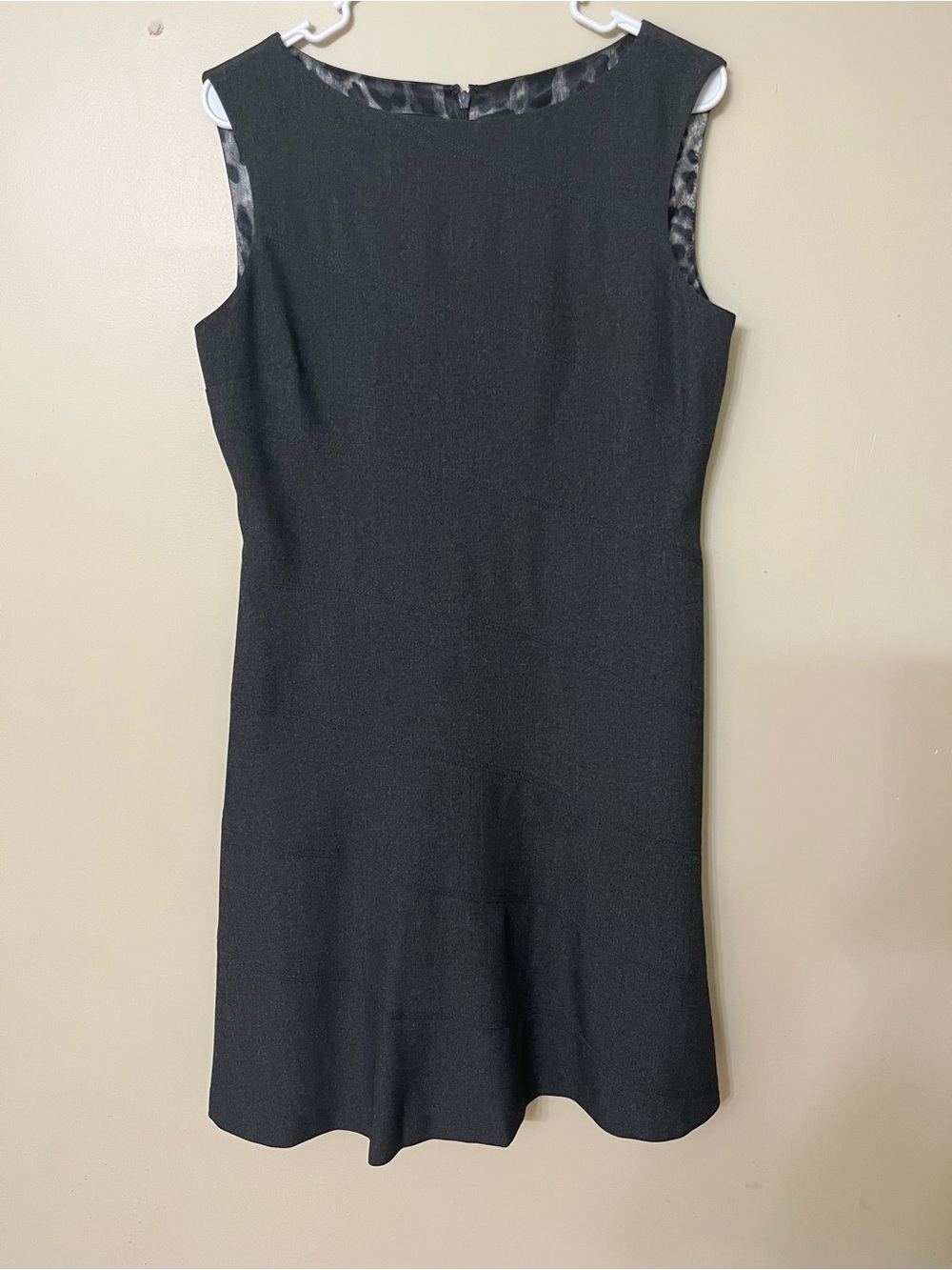 Jones New York Black Sleeveless Sheath Dress